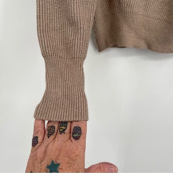 Elodie by Anthropologie Crew Neck Cropped Sweater Size S EUC - Picture 3 of 10